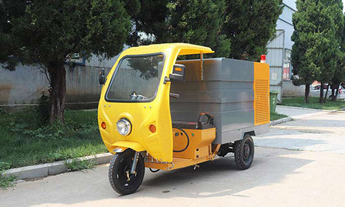 購(gòu)買電動(dòng)三輪高壓清洗車就選濟(jì)南百易長(zhǎng)青