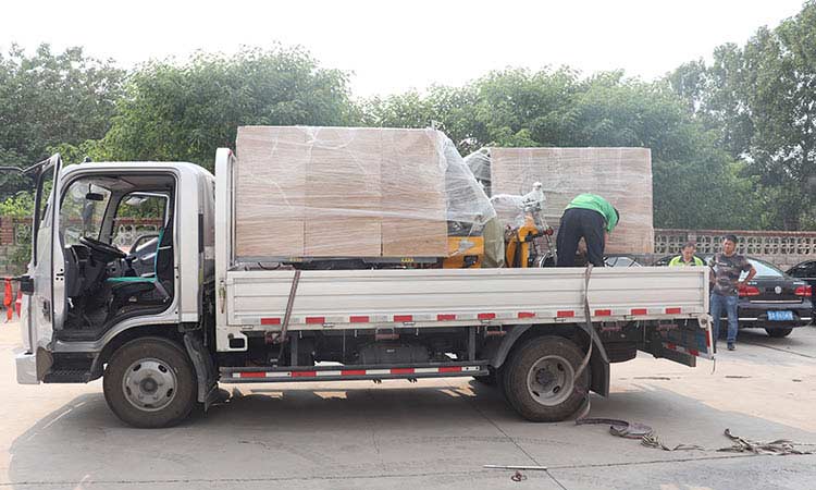 百易環(huán)衛(wèi)小型高壓清洗車超給力，客戶一致好評