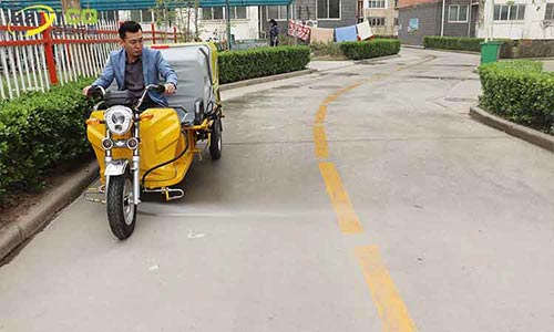 小型高壓清洗車，經(jīng)濟(jì)實(shí)惠，適合小區(qū)物業(yè)，景區(qū)廠區(qū)使用