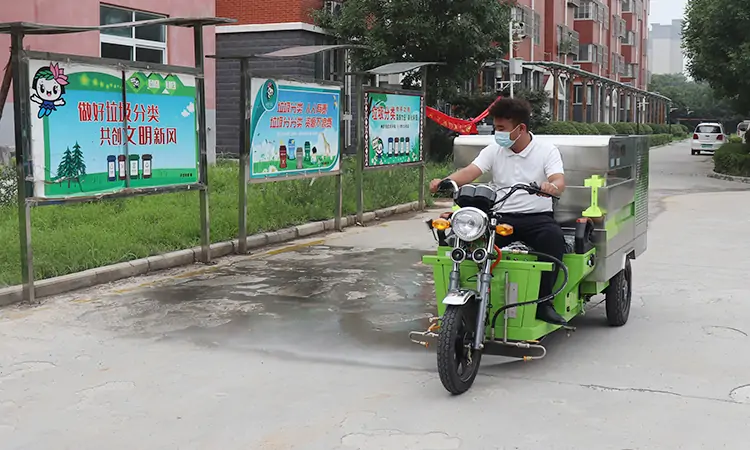 純電動(dòng)三輪高壓清洗車