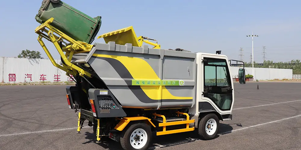 后裝式垃圾清運(yùn)車_環(huán)衛(wèi)垃圾車_市政垃圾車_小型環(huán)衛(wèi)垃圾車
