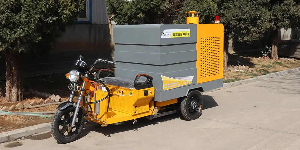 三輪高壓清洗車(chē) 小型高壓清洗車(chē) 多功能高壓清洗車(chē) 路面高壓清洗車(chē) 環(huán)衛(wèi)小型高壓清洗車(chē)