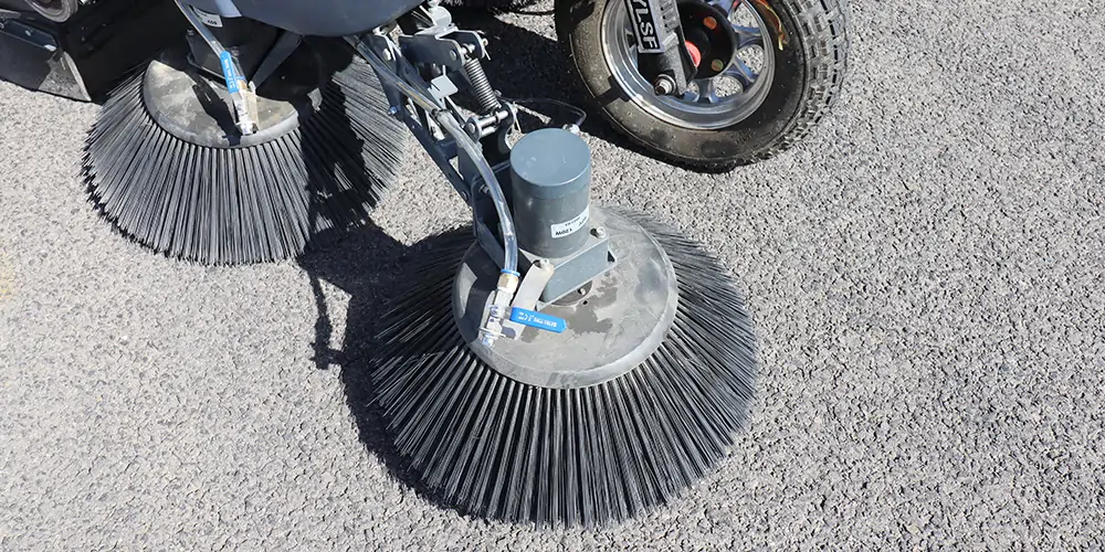 清掃車 電動(dòng)掃地車 廠區(qū)掃地車 園區(qū)掃路車 景區(qū)清掃車