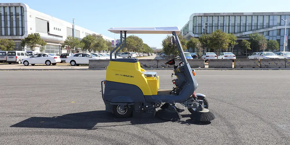 清掃車 電動掃地車 廠區(qū)掃地車 園區(qū)掃路車 景區(qū)清掃車 清掃車 電動掃地車 廠區(qū)掃地車 園區(qū)掃路車 景區(qū)清掃車