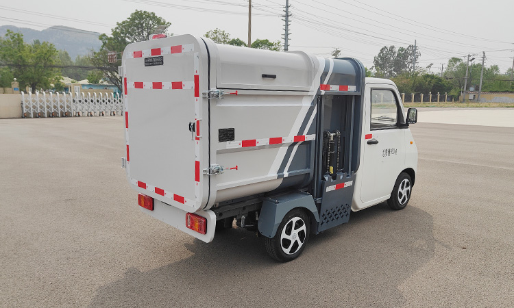 新能源自裝卸式垃圾車(chē)BY-LC1000車(chē)輛底盤(pán)