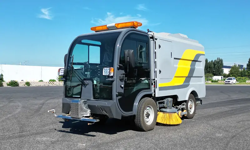 新能源純電動洗掃車助力市政衛(wèi)生建設