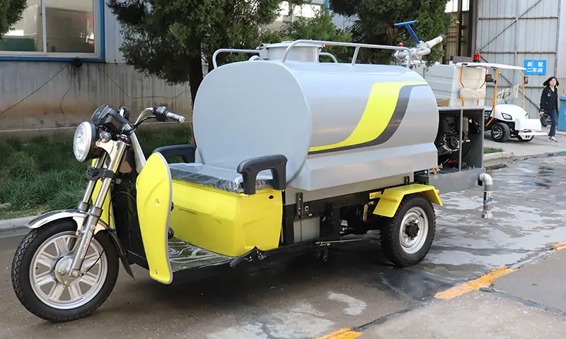 小型三輪消防車(chē)：靈活高效的消防解決方案