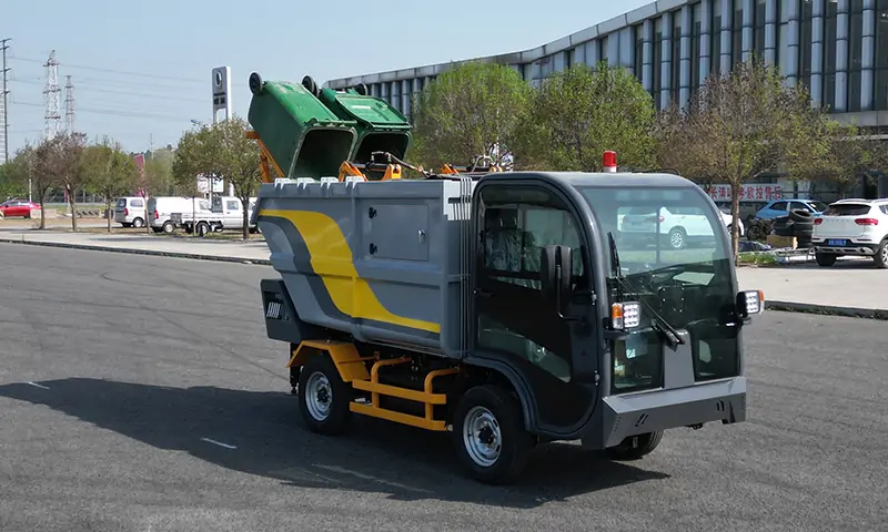 后裝式垃圾清運(yùn)車，垃圾轉(zhuǎn)運(yùn)專用設(shè)備，助力打造低碳城市