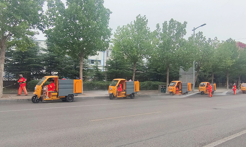 萊蕪區(qū)道路保潔再添新“利器”