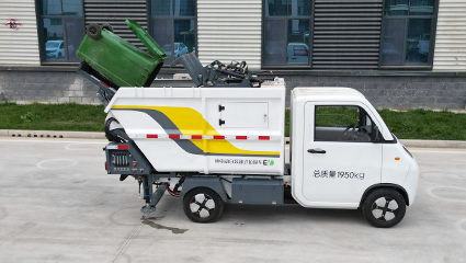 新能源自裝卸式垃圾車BY-LH2000動力系統(tǒng)