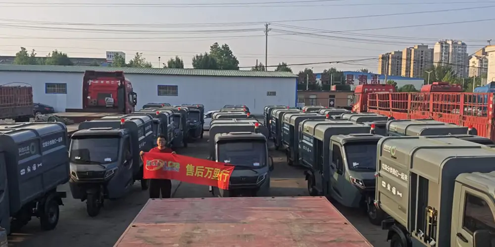 新能源側(cè)裝垃圾車_側(cè)裝垃圾車_垃圾車_小型環(huán)衛(wèi)車
