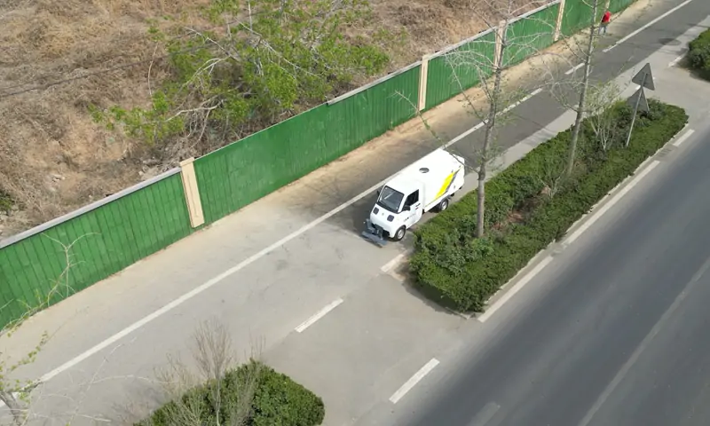 純電動(dòng)高壓清洗車——城市環(huán)衛(wèi)智能化的新選擇