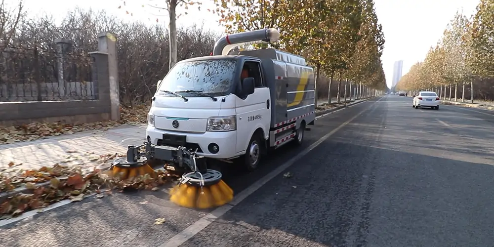 純電動(dòng)樹葉收集車_樹葉收集車_電動(dòng)樹葉收集車
